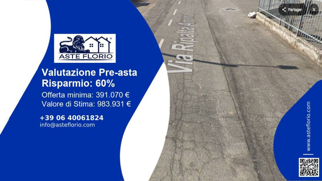 locale commerciale in vendita a Castelleone