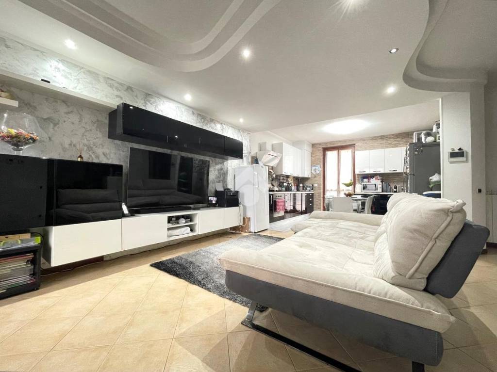 casa indipendente in vendita a Castelleone in zona San Latino