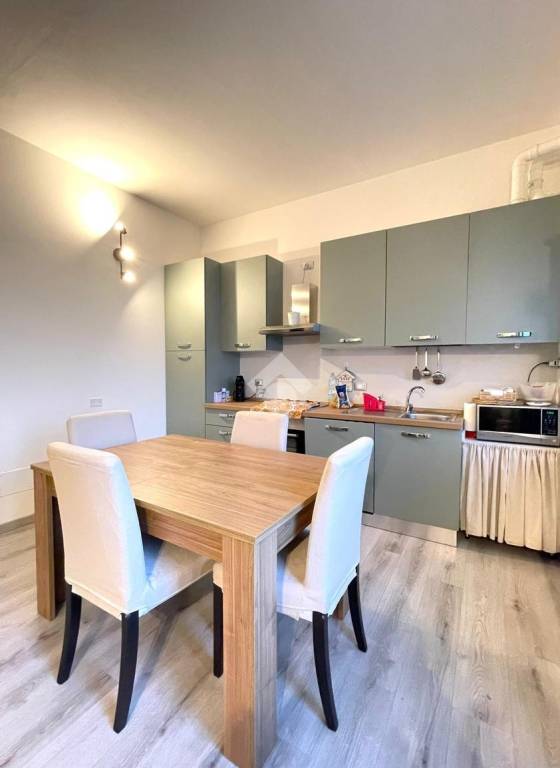 appartamento in vendita a Castelleone in zona San Latino