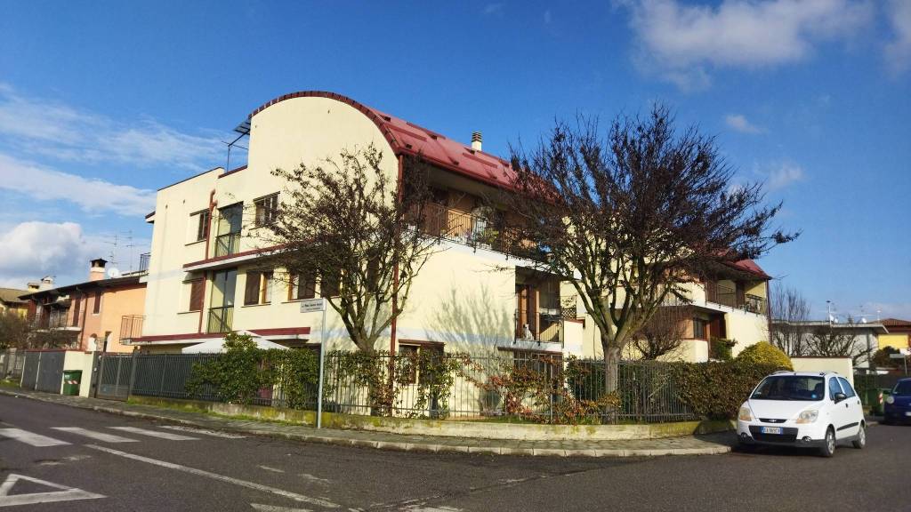 appartamento in vendita a Castelleone