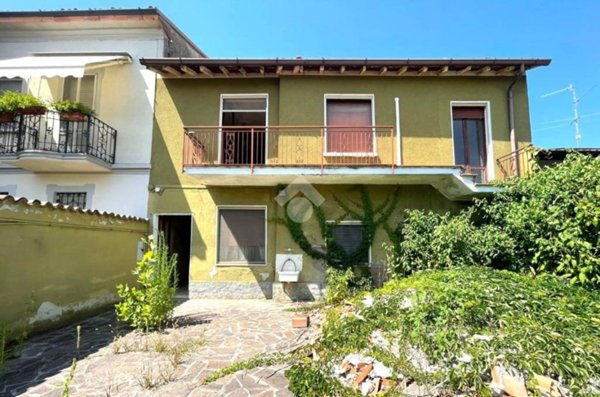 casa indipendente in vendita a Castelleone