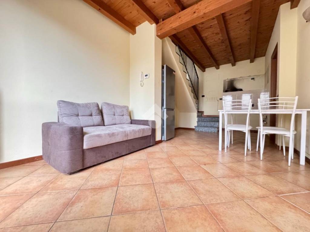 casa indipendente in vendita a Castelleone