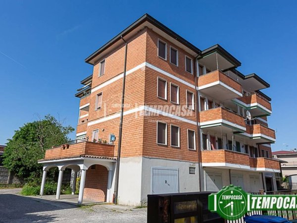 appartamento in vendita a Castelleone