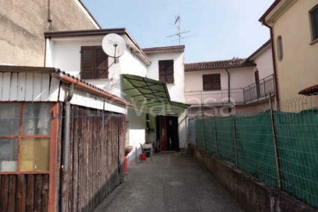 appartamento in vendita a Castelleone