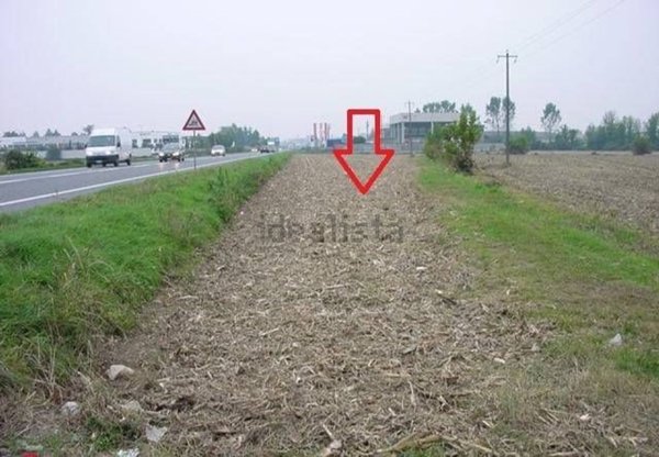 terreno agricolo in vendita a Castelleone