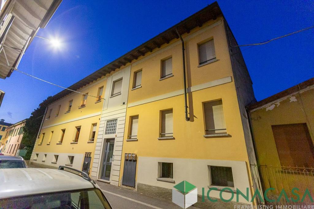 appartamento in vendita a Castelleone