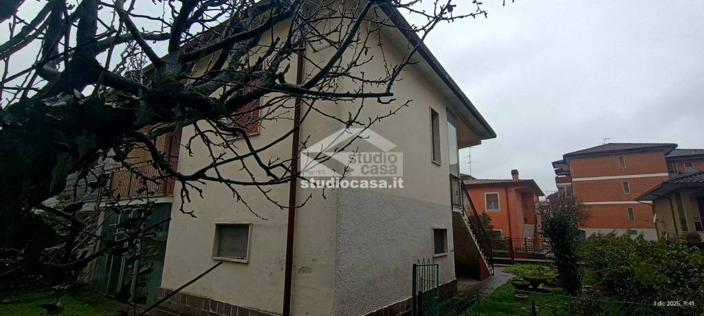 casa indipendente in vendita a Castelleone