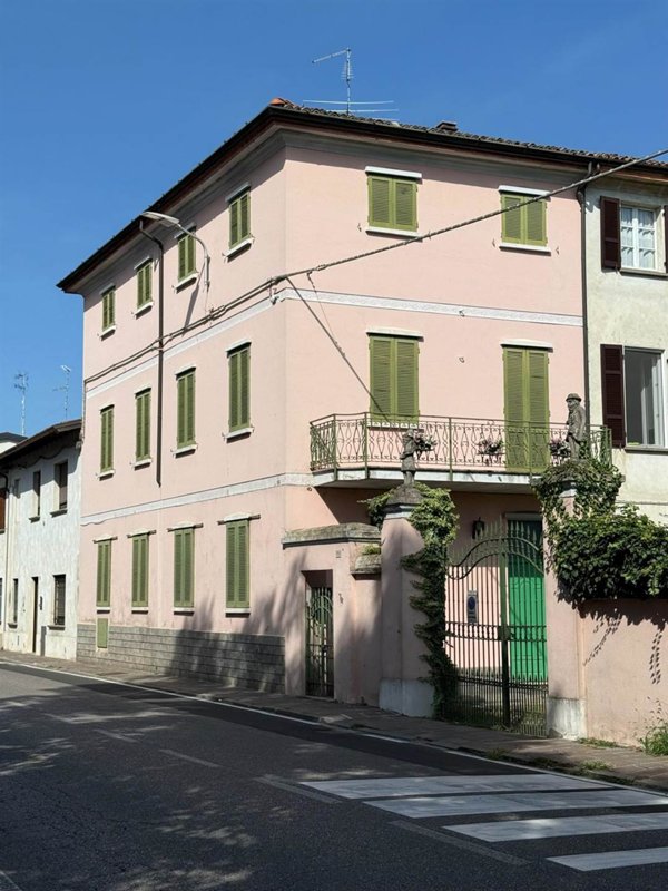 casa indipendente in vendita a Castelleone
