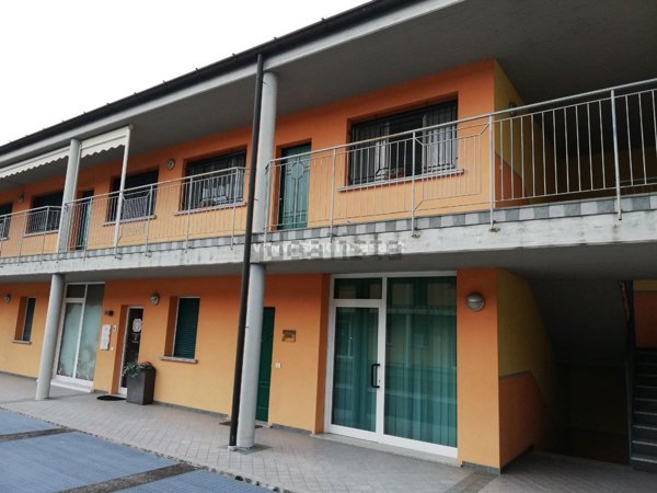 ufficio in vendita a Castelleone