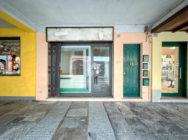 negozio in vendita a Castelleone