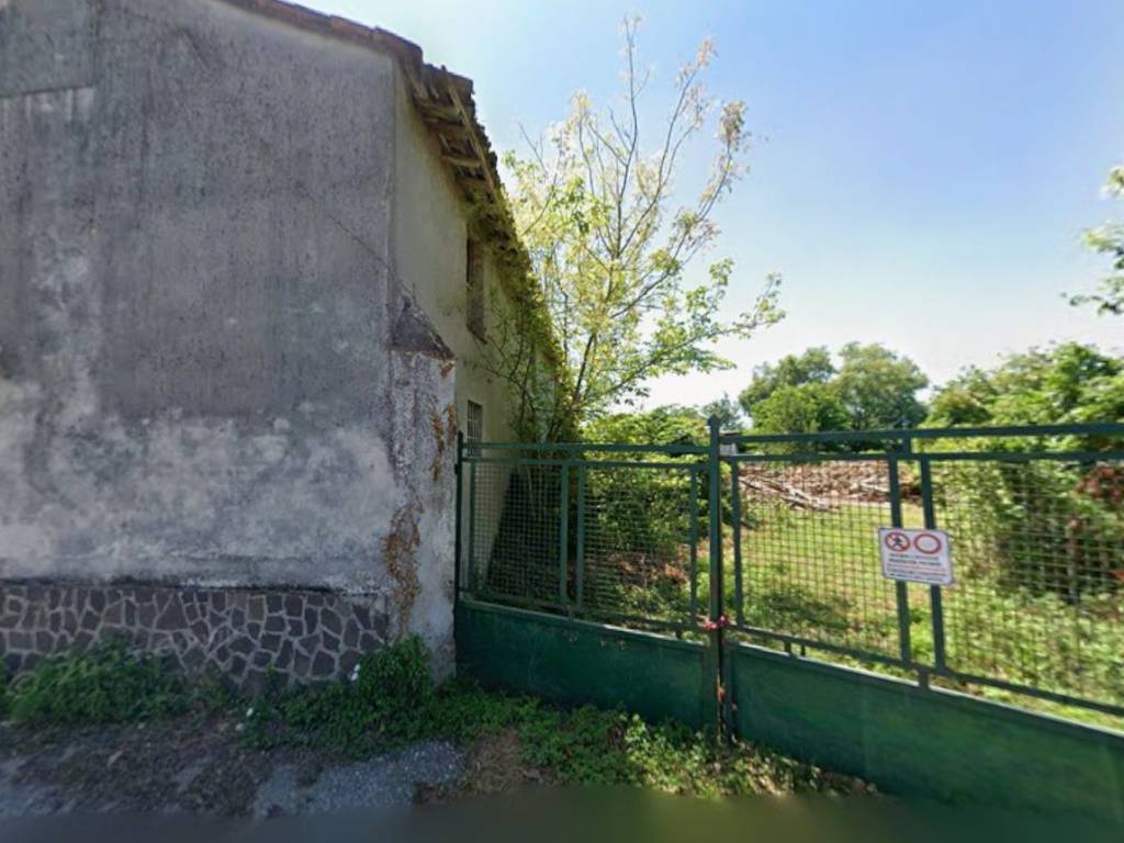 appartamento in vendita a Castelleone in zona Pradazzo