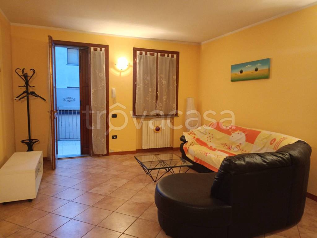 casa indipendente in vendita a Castelleone