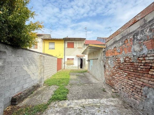 appartamento in vendita a Castelleone