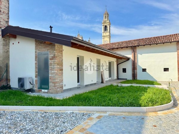 casa indipendente in vendita a Castelleone