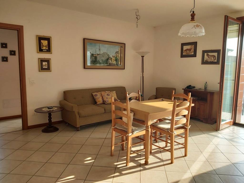 appartamento in vendita a Castelverde in zona Costa Sant'Abramo