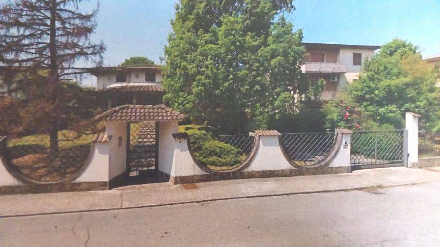 casa indipendente in vendita a Castelverde