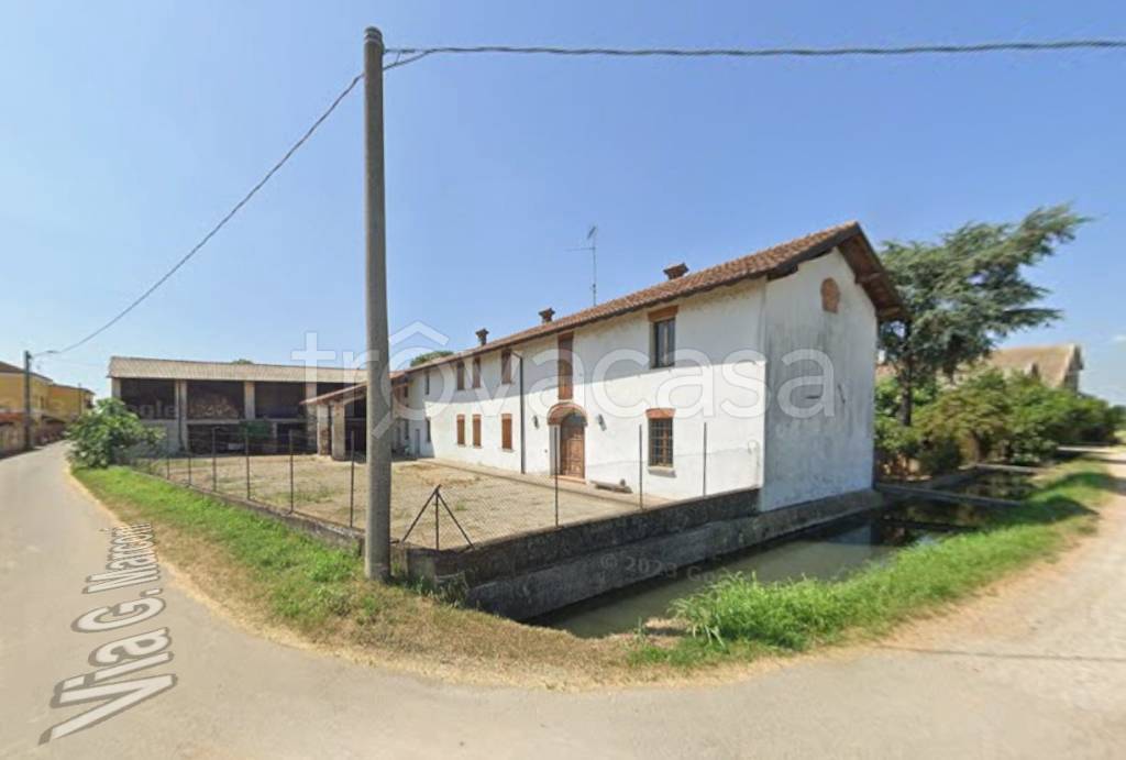 casa indipendente in vendita a Castelverde