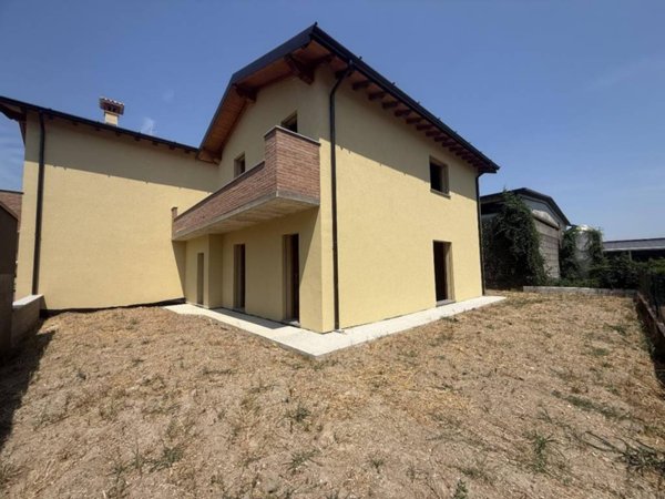 casa indipendente in vendita a Castelverde in zona Costa Sant'Abramo