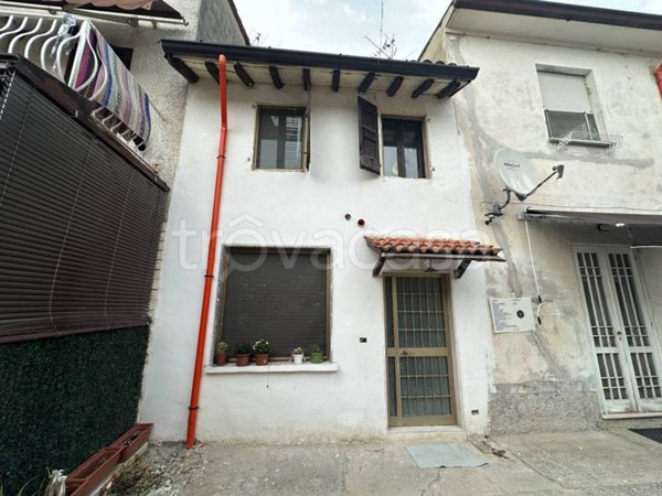 casa indipendente in vendita a Castelverde