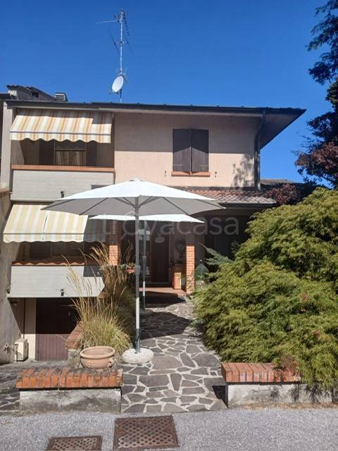 casa indipendente in vendita a Castelverde in zona Costa Sant'Abramo