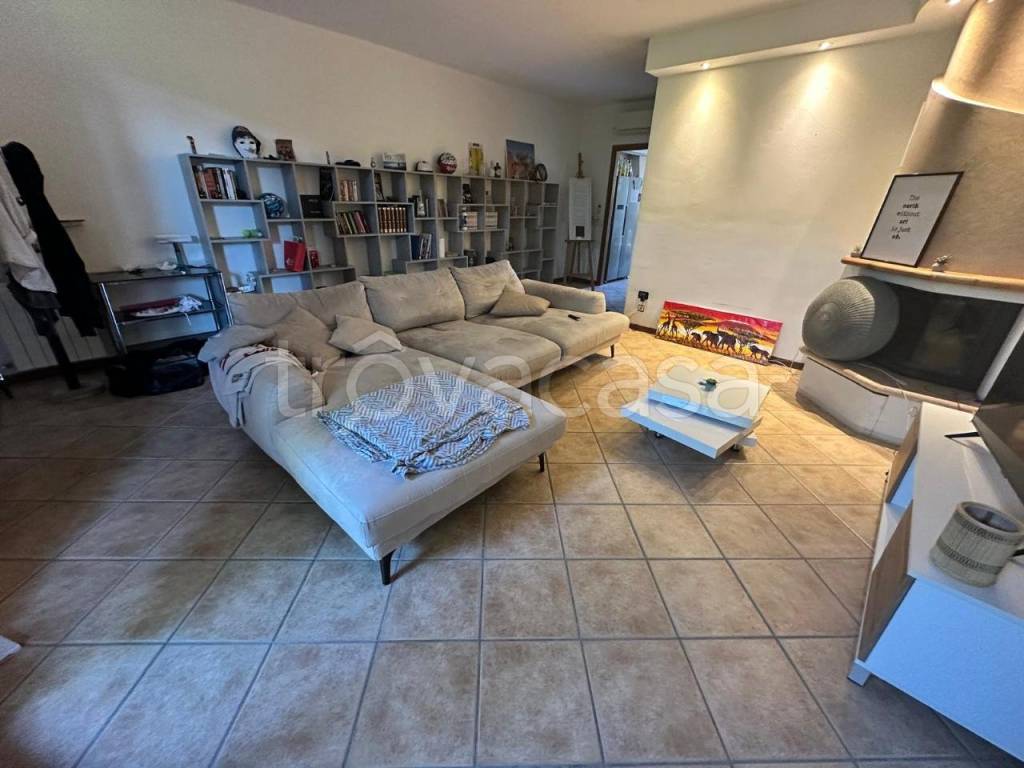 casa indipendente in vendita a Castelverde