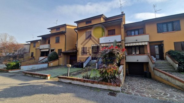 casa indipendente in vendita a Castelverde in zona Costa Sant'Abramo