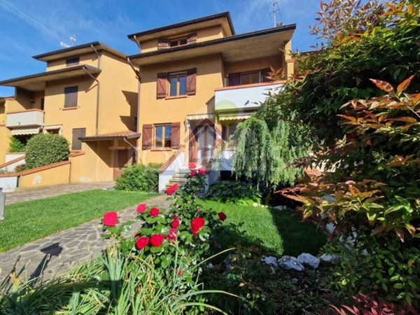 casa indipendente in vendita a Castelverde in zona Costa Sant'Abramo