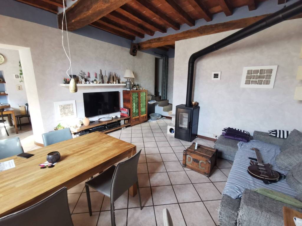 casa indipendente in vendita a Castelverde