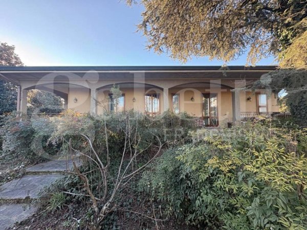 casa indipendente in vendita a Castelverde in zona San Martino in Beliseto
