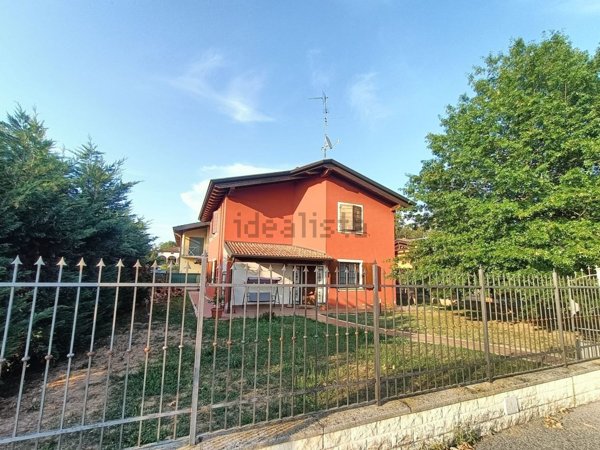 casa indipendente in vendita a Castelverde in zona Costa Sant'Abramo