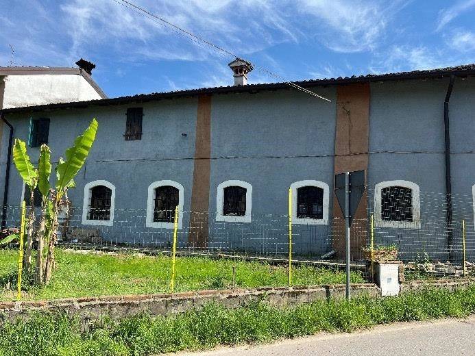 casa indipendente in vendita a Castelvisconti