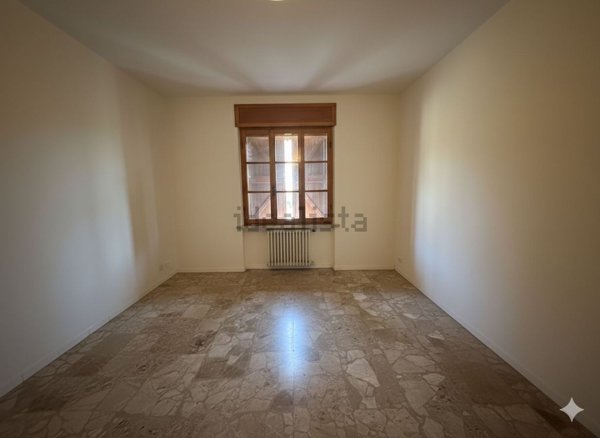 casa indipendente in vendita a Castelvisconti in zona Campagna