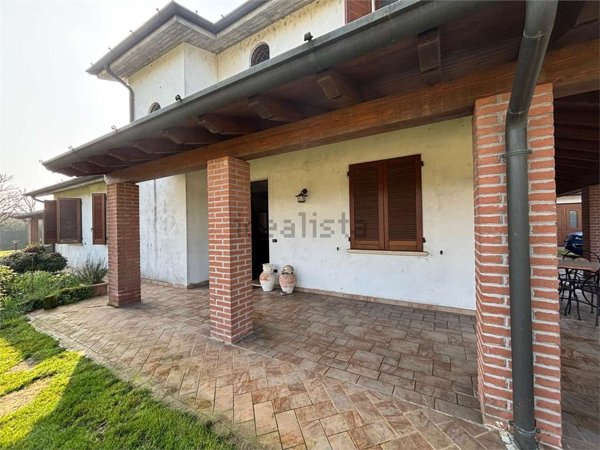 casa indipendente in vendita a Cella Dati