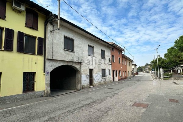 casa indipendente in vendita a Chieve