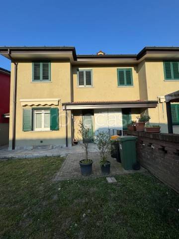 casa indipendente in vendita a Chieve