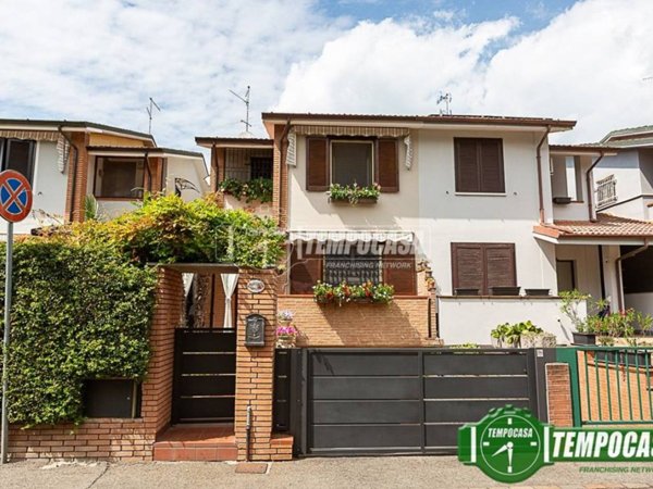 casa indipendente in vendita a Chieve