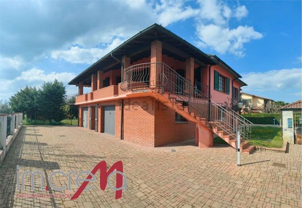 casa indipendente in vendita a Chieve