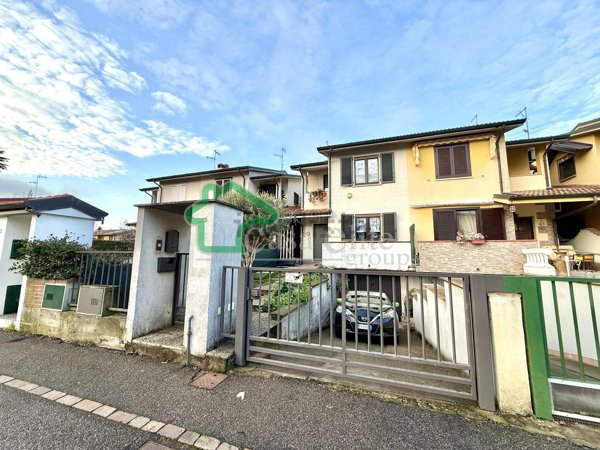 casa indipendente in vendita a Chieve