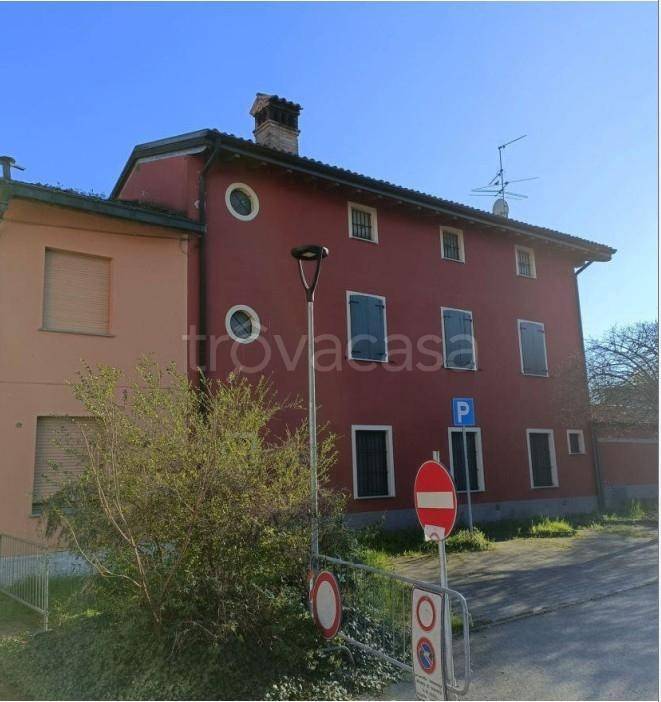 casa indipendente in vendita a Chieve