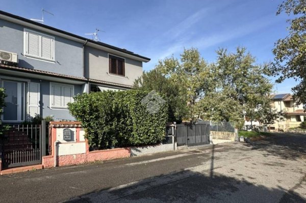 casa indipendente in vendita a Chieve