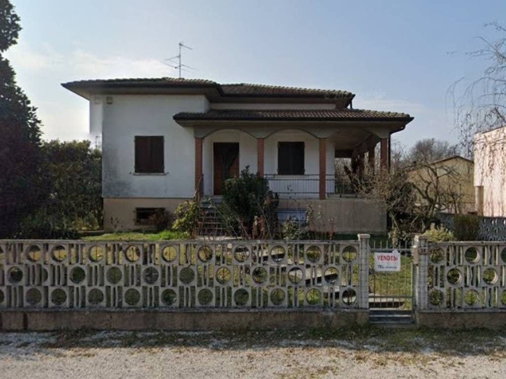 casa indipendente in vendita a Cicognolo