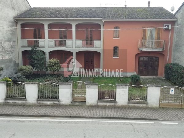 casa indipendente in vendita a Cingia de' Botti