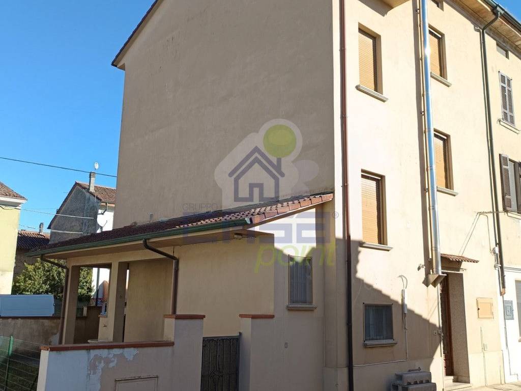 casa indipendente in vendita a Cingia de' Botti