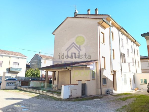casa indipendente in vendita a Cingia de' Botti