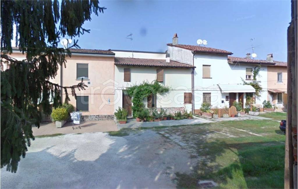 casa semindipendente in vendita a Cingia de' Botti