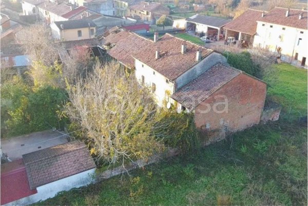 casa indipendente in vendita a Cingia de' Botti