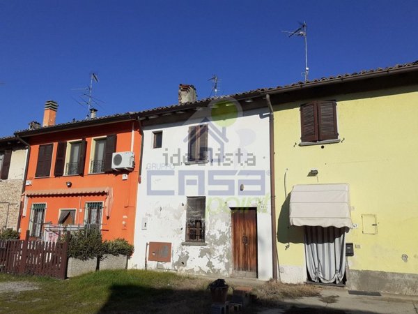 casa indipendente in vendita a Cingia de' Botti