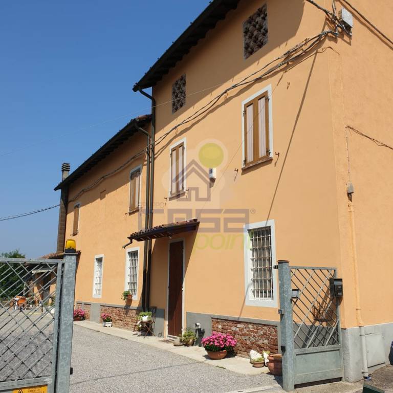 casa indipendente in vendita a Corte de' Cortesi con Cignone