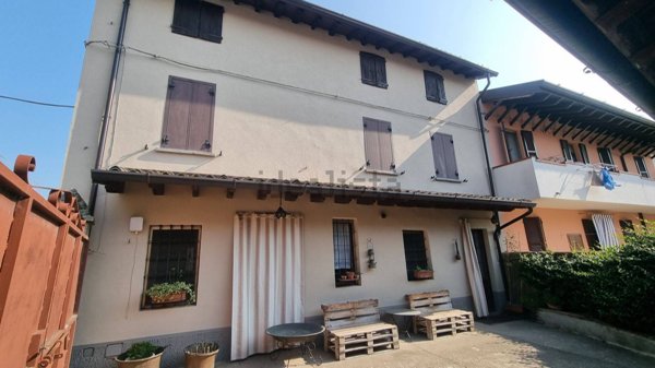 appartamento in vendita a Corte de' Cortesi con Cignone