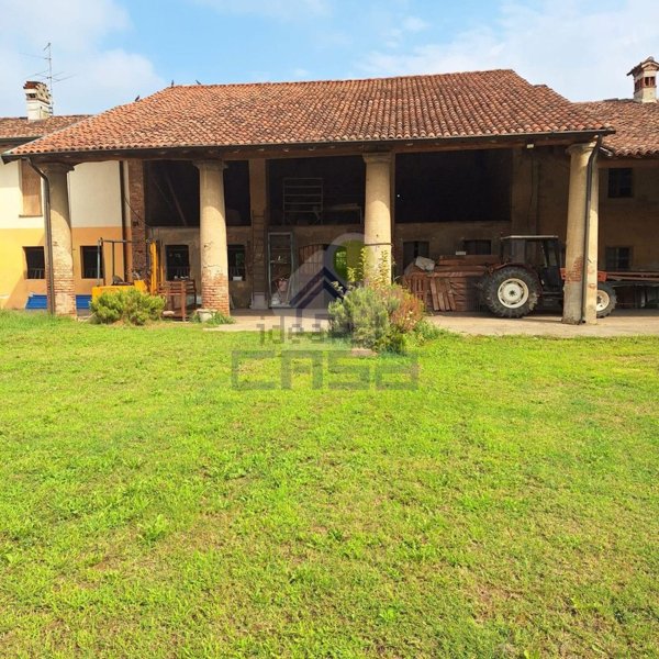 casa indipendente in vendita a Corte de' Cortesi con Cignone